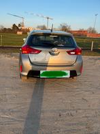 Toyota Auris Benzine  bouwjaar 27/02/2013en perfect staat!, Voorwielaandrijving, Euro 5, Stof, Zwart