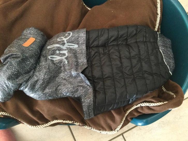 BAC"FERPLAST"/COUSSIN"FLAMINGO"/MANTEAU"BOBBY EDITION", Animaux & Accessoires, Accessoires pour chiens, Utilisé, Enlèvement