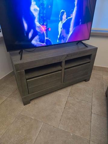 Tv meubel ( spint eik natuur ) beschikbaar voor biedingen