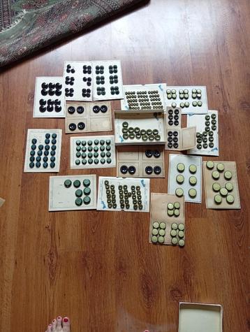Vintage gros lot de boutons d une ancienne mercerie  beschikbaar voor biedingen