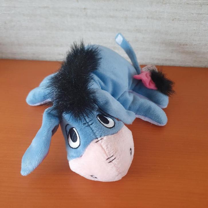 Eeyore knuffel – 20 cm – Disney met strik, Kinderen en Baby's, Speelgoed | Knuffels en Pluche, Zo goed als nieuw, Overige typen