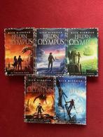 RICK RIORDAN HELDEN VAN OLYMPUS DE COMPLETE SERIE IN NIEUWST, Verzenden