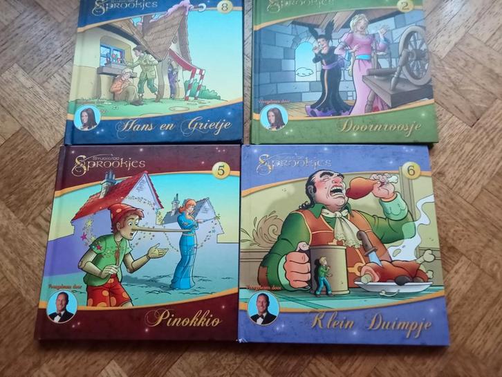 Studio 100 sprookjes nog 4 delen, Boeken, Kinderboeken | Jeugd | onder 10 jaar, Gelezen, Sprookjes, Ophalen of Verzenden
