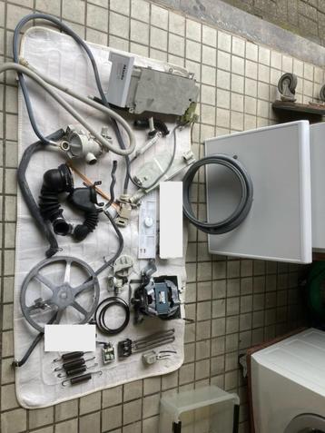 Onderdelen van Miele wasmachine W3241  W3371 e.a.  Zie lijst beschikbaar voor biedingen