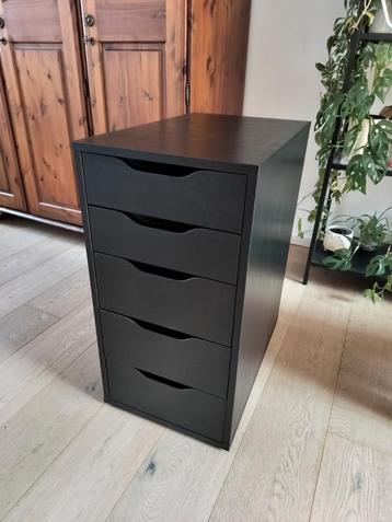 Bureaukast ikea, Enlèvement