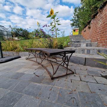 Bancs de créateur en fer forgé  beschikbaar voor biedingen