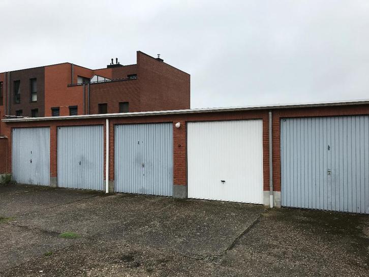 Garage te huur Borsbeek, Immo, Garages & Places de parking, Anvers (ville)