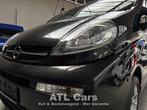 Opel Vivaro 2.5DIESEL| DUBBEL CABINE| LICHTE VRACHT| TREKHAA, Auto's, Opel, 135 pk, Stof, 4 cilinders, Zwart