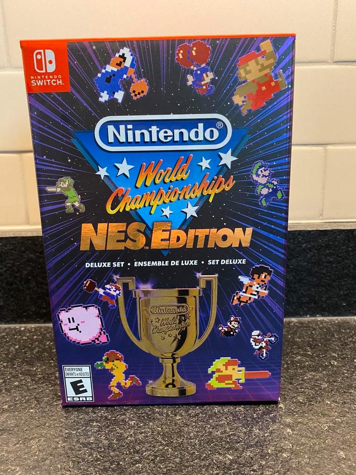 Nintendo World Championships: NES Edition Deluxe Set, Games en Spelcomputers, Games | Nintendo Switch, Nieuw, Ophalen of Verzenden