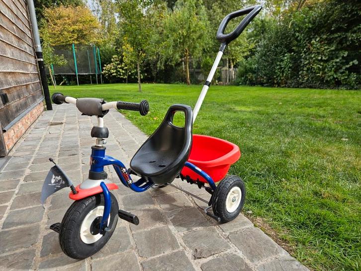 Pucky driewieler (met luchtbanden), Fietsen en Brommers, Fietsen | Driewielers, Gebruikt, Duwstang, Ophalen