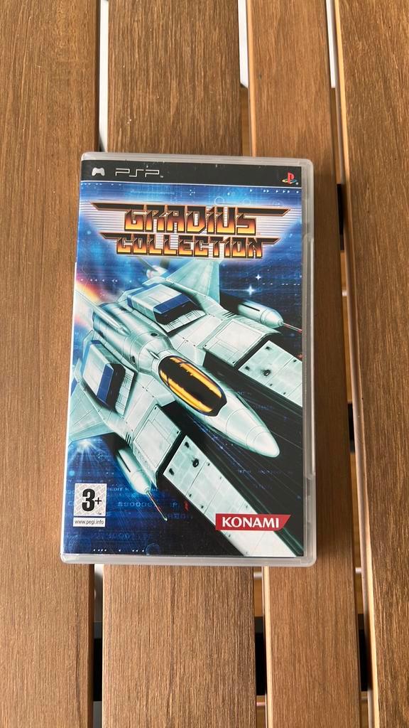 Playstation - PSP game Gardius Collection, Games en Spelcomputers, Games | Sony PlayStation Portable, Zo goed als nieuw, Shooter