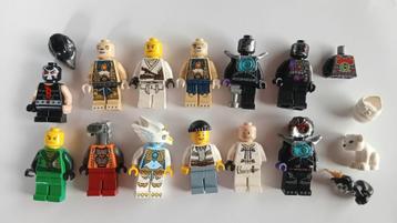 Set met minifiguren van Lego  beschikbaar voor biedingen