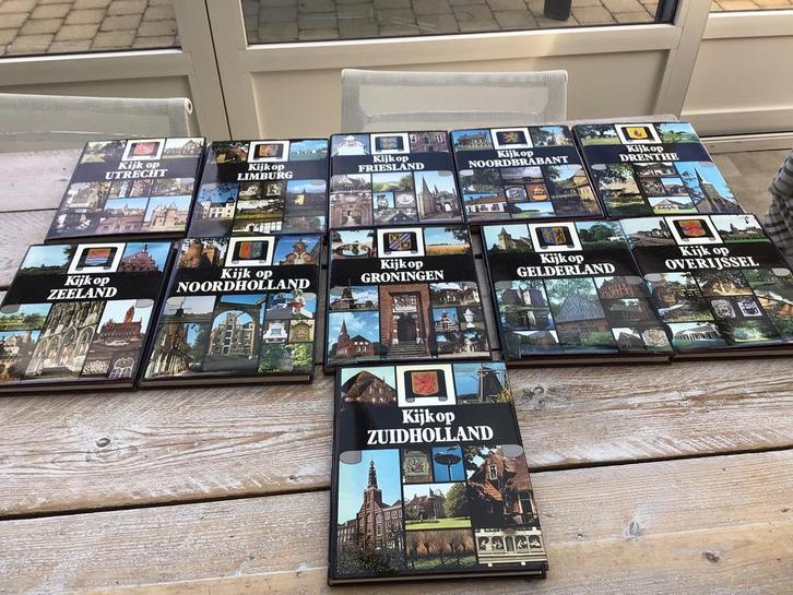 11 boeken van Kijk op de nederlandse provincies. Samen €15, Livres, Art & Culture | Arts plastiques, Comme neuf, Autres sujets/thèmes