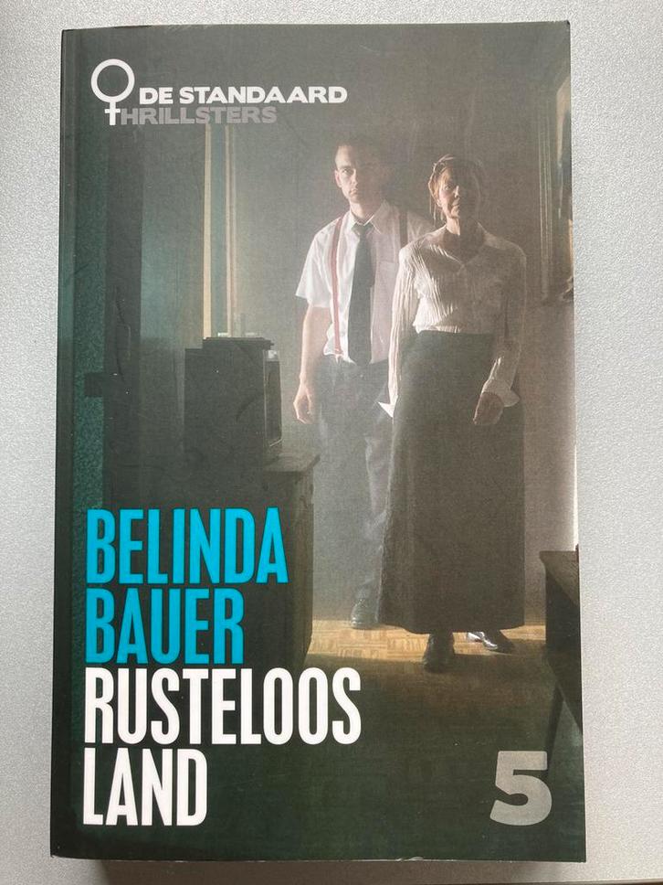 Belinda Bauer - Rusteloos Land, Livres, Thrillers, Comme neuf, Enlèvement