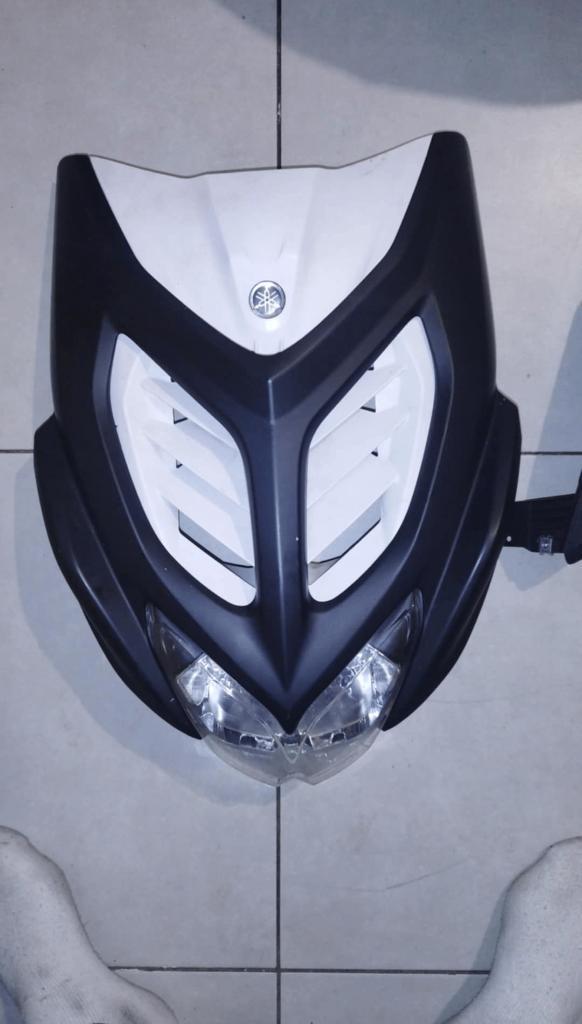 MBK nitro, Vélos & Vélomoteurs, Pièces de cyclomoteur | Scooters, Comme neuf, Yamaha, Capot, Enlèvement