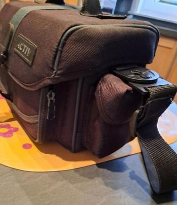 cameratas/fototoestel beschikbaar voor biedingen