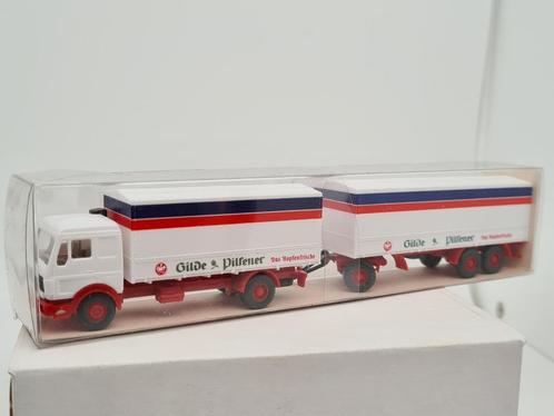 Gilde Pilsener Mercedes vrachtwagen huif combi - Wiking 1/87, Hobby en Vrije tijd, Modelauto's | 1:87, Zo goed als nieuw, Bus of Vrachtwagen