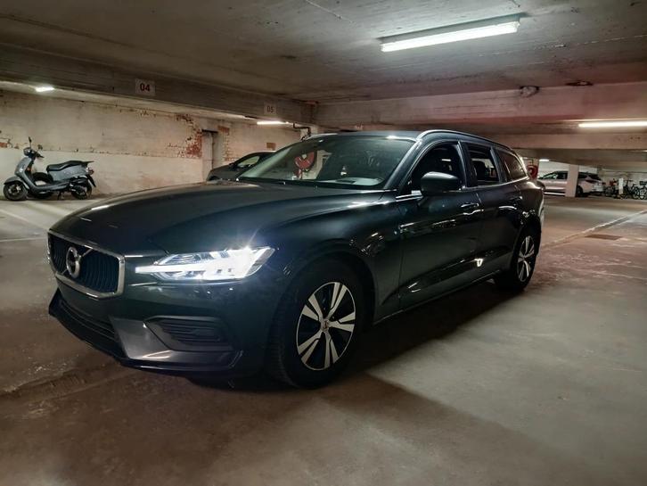 Volvo V60 D3 Momentum Pro, manueel 150 PK, Auto's, Volvo, Particulier, V60, ABS, Achteruitrijcamera, Adaptieve lichten, Adaptive Cruise Control