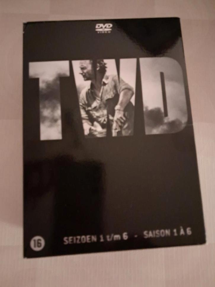 The walking dead - DVD-box seizoen 1 t.e.m. 6, Cd's en Dvd's, Dvd's | Tv en Series, Zo goed als nieuw, Ophalen