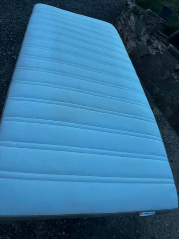 Matelas une personne 90/200 à ressort, Enlèvement, Comme neuf, Une personne, Matelas