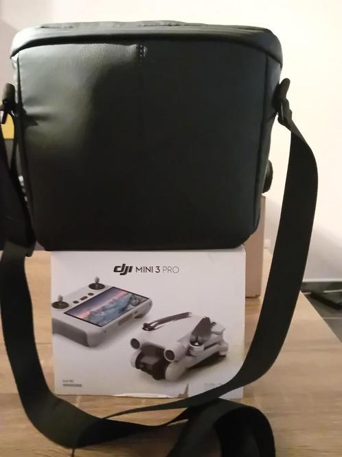 DjJI mini 3 pro fly more combo  smartcontroller in topstaat, Hobby en Vrije tijd, Modelbouw | Radiografisch | Helikopters en Quadcopters