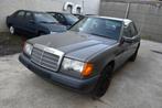 Mercedes-Benz E 230 Benzine Oldtimer Zeer Proper !, Autos, Mercedes-Benz, Boîte manuelle, 5 places, Berline, 5 portes