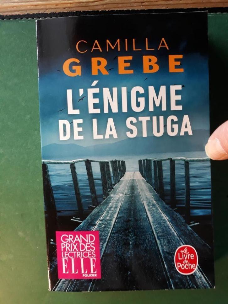 L'énigme de la stuga - Camilla Grebe, Livres, Thrillers, Comme neuf, Envoi