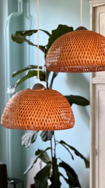 Lampe suspendue en rotin de 45 cm de diamètre, Moins de 50 cm, Enlèvement ou Envoi, Comme neuf, Autres matériaux