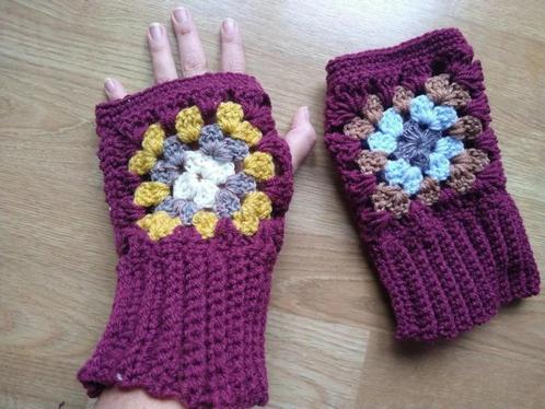 Handmade handschoenen granny square wanten  Voor mezelf gema, Vêtements | Femmes, Bonnets, Écharpes & Gants, Neuf, Gants, Envoi