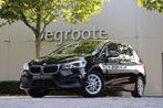 BMW 2 Serie 216 1.5i GranTourer *CAM*NAV*TREKHAAK*AUTOM.KOFF, Voorwielaandrijving, Gebruikt, 4 cilinders, Electronic Stability Program (ESP)