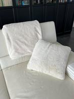 Mooi fluffy roomwit plaid en kussen van Casa, Ophalen of Verzenden, Zo goed als nieuw