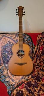 LAG TRAVEL GUITAR, Muziek en Instrumenten, Ophalen