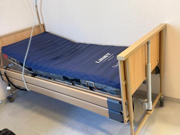 Ziekenhuisbed, Enlèvement, Comme neuf