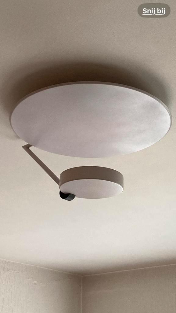 Vintage postmodern wandlamp plaffonière LEDSC4 Spaans design, Huis en Inrichting, Lampen | Plafondlampen, Gebruikt, Glas, Kunststof