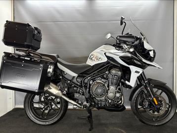 TRIUMPH TIGER 1200 SE PERFECTE STAAT*** garantie *** beschikbaar voor biedingen