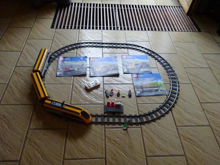 lego trein met afstandsbediening, Kinderen en Baby's, Speelgoed | Duplo en Lego, Zo goed als nieuw, Lego, Complete set, Ophalen of Verzenden