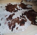 Echte koeienvel tapijt 70 op 65 cm, Huis en Inrichting, Overige vormen, 50 tot 100 cm, Gebruikt, Bruin