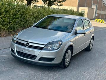 Opel astra 86.000 km gekeurd voor verkoop 