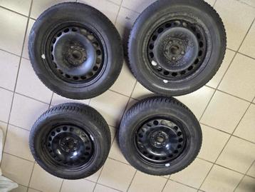 Jantes tôle 16" + pneus hiver 205/60 R16 H , beschikbaar voor biedingen