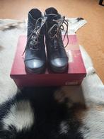 Korte laarzen van het merk Mustang, als nieuw, maat 39, r, Ophalen, Zo goed als nieuw