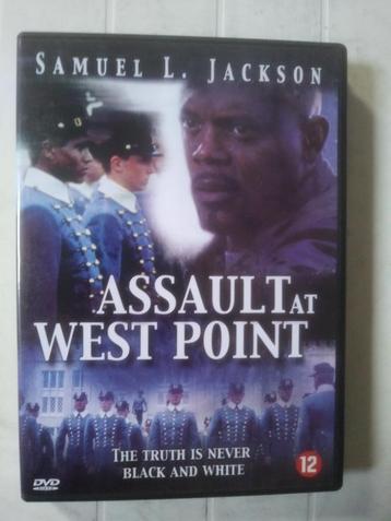 Assault at West point met Samuel L. Jackson beschikbaar voor biedingen