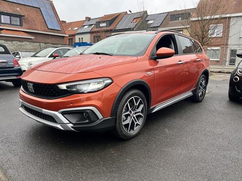 Fiat Tipo SW Cross, Auto's, Fiat, Bedrijf, Tipo, Adaptive Cruise Control, Airbags, Airconditioning, Bluetooth, Boordcomputer, Centrale vergrendeling