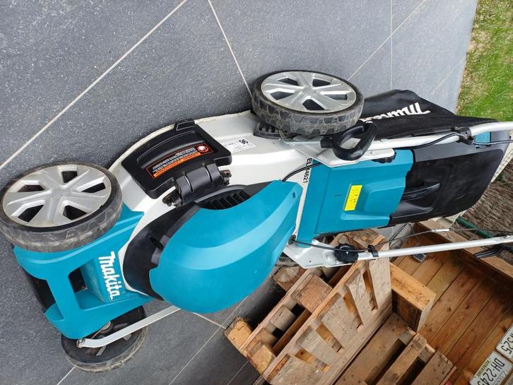 Makita ELM4620 electrice grasmaaier, Tuin en Terras, Grasmaaiers, Zo goed als nieuw, Elektrische grasmaaier, 40 t/m 49 cm, Mulchfunctie