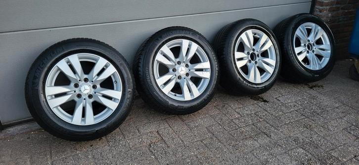 Originele mercedes velgen 16" w212 s212 225/55R16, Auto-onderdelen, Banden en Velgen, Banden en Velgen, 16 inch, 225 mm, Personenwagen