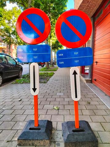 Parkeerborden te huur per 2 weken, Doe-het-zelf en Bouw, Ophalen, Zo goed als nieuw