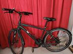 fiets met werk aan. Opgepompte banden., Ophalen, Gebruikt