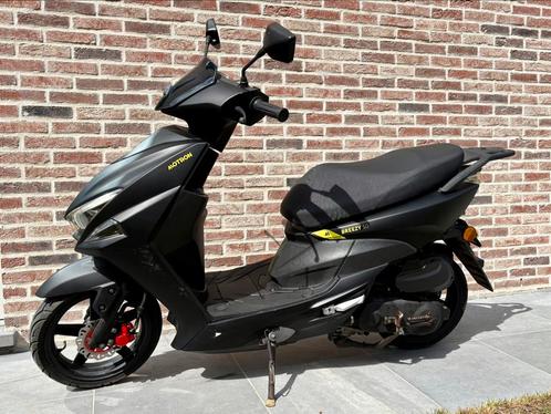 Motron Breezy 50, Fietsen en Brommers, Scooters | Overige merken, Gebruikt, Klasse B (45 km/u), Benzine, Ophalen