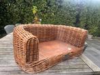 Mooie rotan hondenmand, Ophalen, Zo goed als nieuw