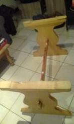 Socle en bois à placer sous le dessus de la table à manger o, Maison & Meubles, Enlèvement, Rectangulaire, Autres essences de bois