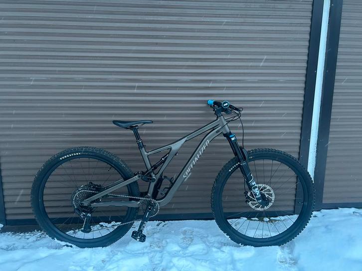 Specialized Stumpjumper 2023 mountainbike maat L, Fietsen en Brommers, Fietsen | Mountainbikes en ATB, Zo goed als nieuw, Ophalen